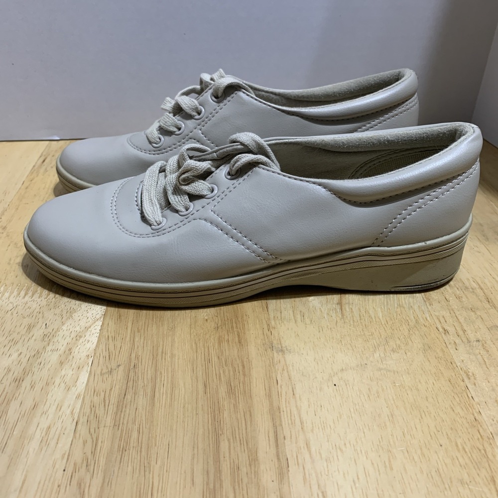 Grasshoppers Shoes Womens 6.5M Casual Sneakers Beige Canvas Wedge Lace Up